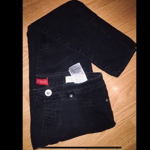 Women’s guess jeans